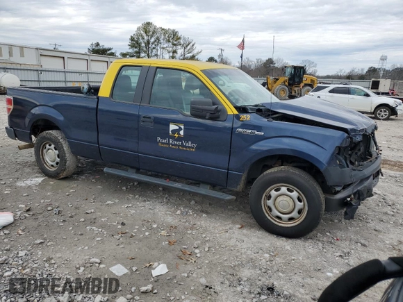 2014 Ford F-150 XL with VIN 1FTFX1CF9EFB10691, listed as a Copart auction lot 41379885 with 168,887 mi miles and Salvage Title. Bid and sale history available at carsss.com. Image 4.