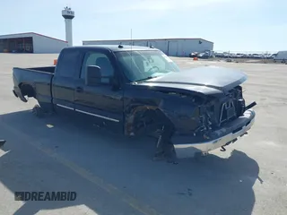 2004 Chevrolet Silverado 1500 Z71 with VIN 2GCEK19T041182019, listed as a IAAI auction lot 41758822 with 166,013 mi miles and . Bid and sale history available at DreamBid. Image 1.