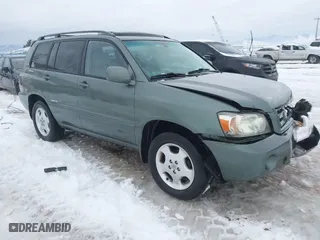2007 Toyota Highlander w/3rd Row with VIN JTEEP21AX70212026, listed as a IAAI auction lot 41246120 with 196,319 mi miles. Bid and sale history available at carsss.com. Image 1.