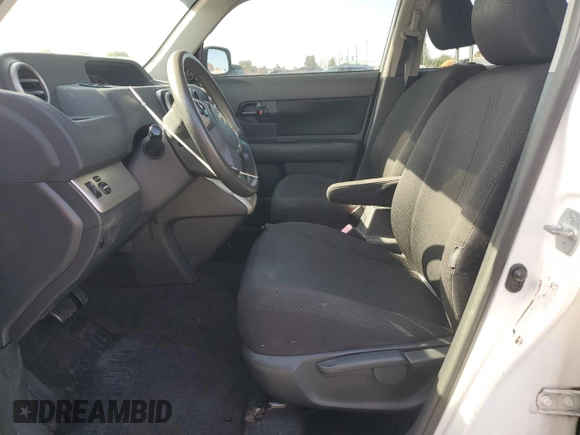 2008 Scion xB with VIN JTLKE50E281027617, listed as a Copart auction lot 52257245 with 175,603 mi miles and Salvage Title. Bid and sale history available at carsss.com. Image 7.