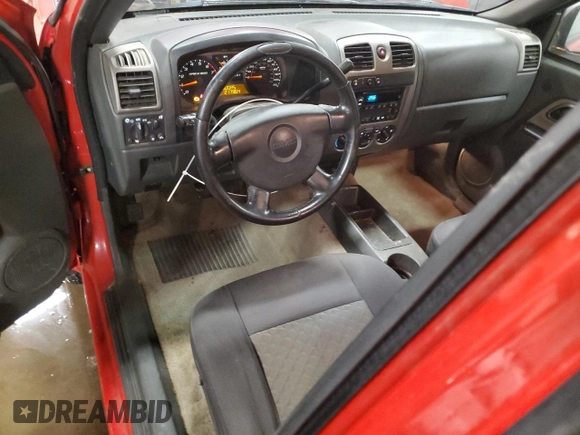 2004 GMC Canyon SLE Z71 with VIN 1GTDT196148217750, listed as a Copart auction lot 44117015 with 217,964 mi miles and Salvage Title. Bid and sale history available at carsss.com. Image 8.