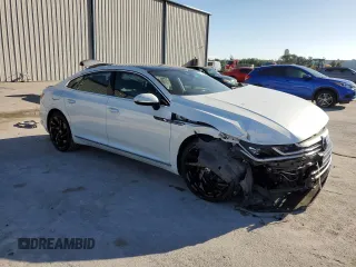 2021 Volkswagen Arteon SEL R-Line with VIN WVWHR7AN1ME004286, listed as a Copart auction lot 80378194 with 31,313 mi miles and Salvage title. Bid and sale history available at DreamBid. Image 4.