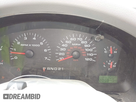 2008 Ford F-150 XLT with VIN 1FTPX04578KE72146, listed as a IAAI auction lot 42662856 with 205,813 mi miles and . Bid and sale history available at DreamBid. Image 7.