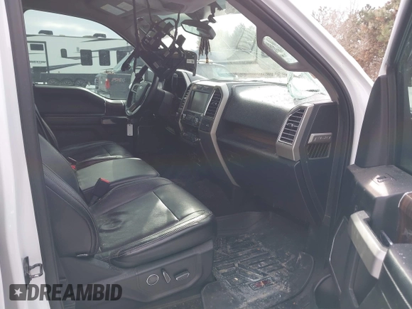 2015 Ford F-150 XLT with VIN 1FTEW1EPXFFA26059, listed as a IAAI auction lot 41348308 with 148,499 mi miles. Bid and sale history available at carsss.com. Image 5.