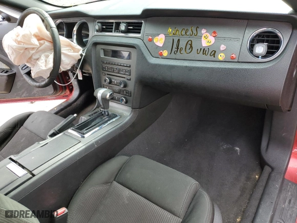 2010 Ford Mustang V6 with VIN 1ZVBP8AN6A5152055, listed as a Copart auction lot 47019595 with 125,338 mi miles and Salvage Title. Bid and sale history available at carsss.com. Image 8.