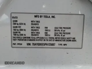 2023 Tesla Model Y Long Range with VIN 7SAYGDEE5PA125887, listed as a Copart auction lot 43188655 with 31,472 mi miles and Salvage Title. Bid and sale history available at DreamBid. Image 15.