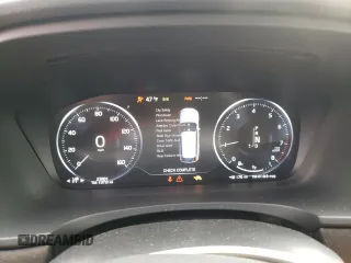 2020 Volvo V90 z VIN YV4A22NLXL1110871, wystawiony jako Copart lot #46942463 z przebiegiem 23 901 mil mil oraz . Historia ofert i sprzedaży dostępna na DreamBid. Obrazek 9.