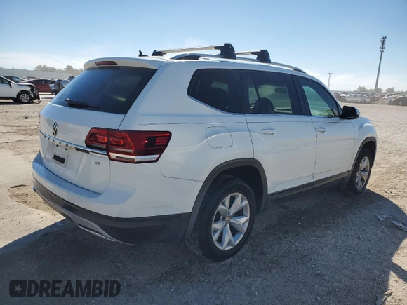 2018 Volkswagen Atlas Launch Edition with VIN 1V2BR2CA2JC509892, listed as a Copart auction lot 81272824 with 107,686 mi miles and Salvage title. Bid and sale history available at DreamBid. Image 3.