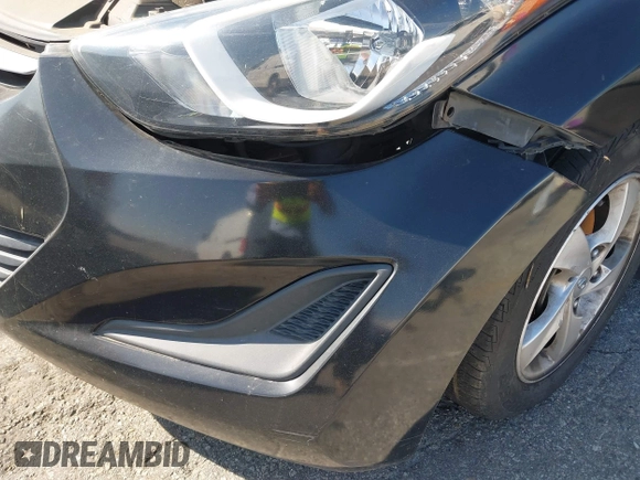 2015 Hyundai Elantra SE с VIN 5NPDH4AE0FH640930, выставлен на аукционе IAAI как лот 41665848 с пробегом 98 505 миль миль и . История ставок и продаж доступна на DreamBid. Изображение 6.