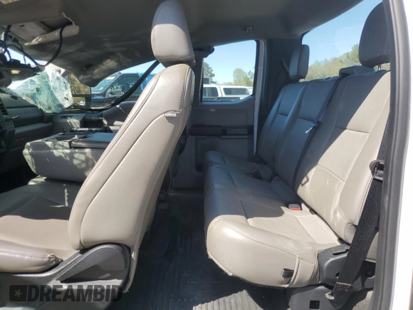 2020 Ford F-250 XL with VIN 1FD7X2A60LEC75735, listed as a Copart auction lot 50137205 with 159,945 mi miles and Salvage title. Bid and sale history available at DreamBid. Image 10.