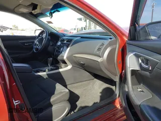 2015 Nissan Altima SV z VIN 1N4AL3AP6FC449852, wystawiony jako IAAI lot #41557705 z przebiegiem 119 929 mil mil oraz . Historia ofert i sprzedaży dostępna na DreamBid. Obrazek 5.