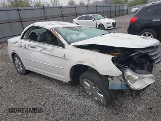2008 Chrysler Sebring Limited z VIN 1C3LC65M48N289969, wystawiony jako IAAI lot #41963154 z przebiegiem Nie podano mil oraz . Historia ofert i sprzedaży dostępna na DreamBid. Obrazek 1.