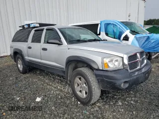 2006 Dodge Dakota SLT with VIN 1D7HW48N36S522858, listed as a Copart auction lot 66431064 with 197,028 mi miles and Salvage Title. Bid and sale history available at carsss.com. Image 4.