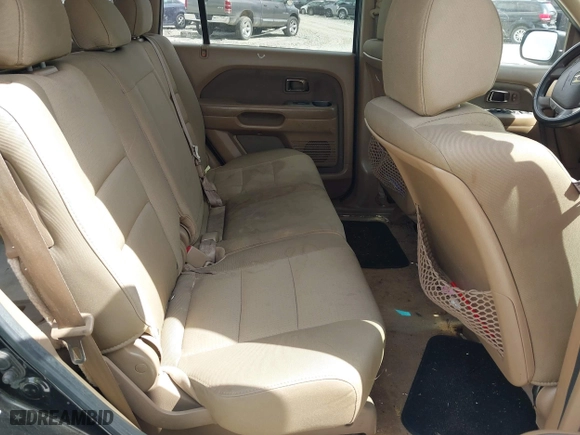 2008 Honda Pilot VP with VIN 5FNYF28288B028838, listed as a IAAI auction lot 41787258 with 142,957 mi miles. Bid and sale history available at carsss.com. Image 8.