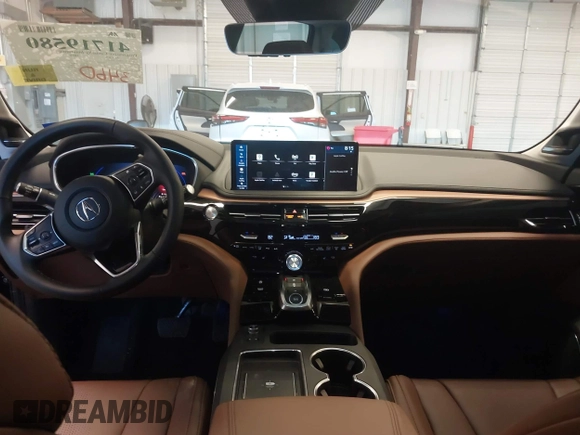 2025 Acura MDX Technology с VIN 5J8YE1H42SL016852, выставлен на аукционе IAAI как лот 41719580 с пробегом 3 460 миль миль и . История ставок и продаж доступна на DreamBid. Изображение 18.