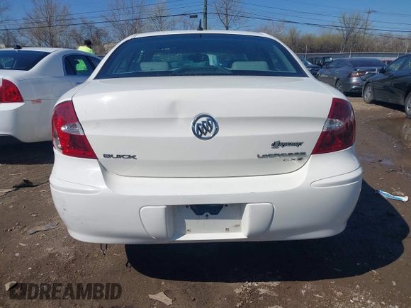 2007 Buick LaCrosse CXS with VIN 2G4WE587471117259, listed as a IAAI auction lot 41882777 with 201,787 mi miles. Bid and sale history available at carsss.com. Image 16.