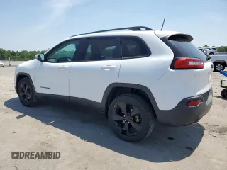 2016 Jeep Cherokee Altitude with VIN 1C4PJLCB8GW207480, listed as a Copart auction lot 62026585 with 124,229 mi miles and Salvage title. Bid and sale history available at DreamBid. Image 2.