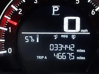 2018 Honda Civic Sedan LX with VIN 2HGFC2F51JH588621, listed as a IAAI auction lot 40749790 with 33,442 mi miles. Bid and sale history available at carsss.com. Image 15.