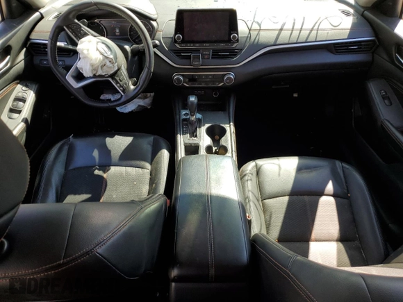 2020 Nissan Altima 2.5 SR with VIN 1N4BL4CV5LC126698, listed as a Copart auction lot 43701875 with 100,208 mi miles and Non Repairable. Bid and sale history available at carsss.com. Image 8.