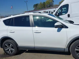 2017 Toyota RAV4 XLE with VIN JTMWFREV8HD107495, listed as a IAAI auction lot 41859546 with 150,503 mi miles and . Bid and sale history available at DreamBid. Image 13.