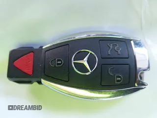2014 Mercedes-Benz E 350 z VIN WDDKJ5KBXEF249207, wystawiony jako IAAI lot #41750638 z przebiegiem 86 960 mil mil oraz . Historia ofert i sprzedaży dostępna na DreamBid. Obrazek 11.