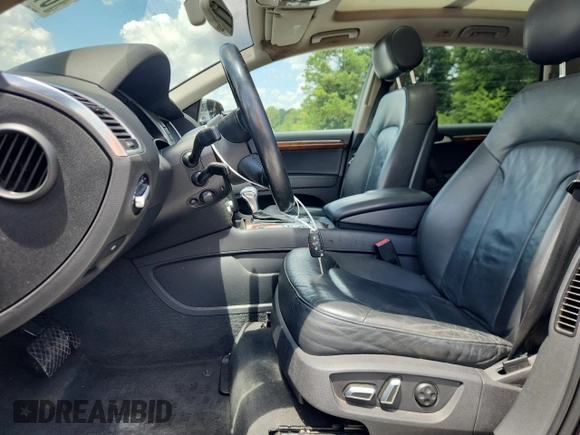 2015 Audi Q7 Premium Plus with VIN WA1LGAFE9FD010412, listed as a Copart auction lot 61998725 with 171,161 mi miles and Clean title. Bid and sale history available at DreamBid. Image 7.