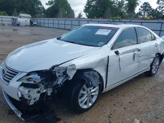 2012 Lexus ES 330 with VIN JTHBK1EG3C2484171, listed as a IAAI auction lot 42546888 with 223,171 mi miles and . Bid and sale history available at DreamBid. Image 6.