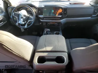 2023 Chevrolet Silverado 1500 RST with VIN 1GCUDEE8XPZ230913, listed as a Copart auction lot 85033514 with 43,617 mi miles and Salvage Title. Bid and sale history available at DreamBid. Image 8.