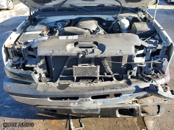 2003 Chevrolet Silverado 1500 LT with VIN 2GCEC19T831240891, listed as a Copart auction lot 43049415 with 189,182 mi miles and Salvage Title. Bid and sale history available at carsss.com. Image 11.