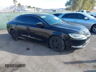 2015 Chrysler 200 Limited с VIN 1C3CCCAB3FN529027, выставлен на аукционе IAAI как лот 41433448 с пробегом 103 589 миль миль и . История ставок и продаж доступна на DreamBid. Изображение 1.