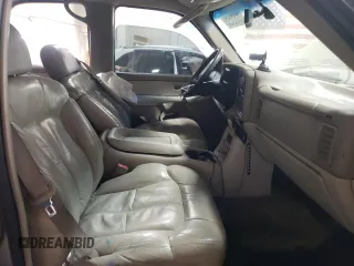 2001 Chevrolet Tahoe LT z VIN 1GNEK13T91R189425, wystawiony jako Copart lot #65714474 z przebiegiem 238 233 mil mil oraz Nie do naprawy • Non repairable. Historia ofert i sprzedaży dostępna na DreamBid. Obrazek 7.