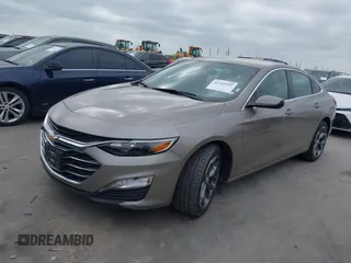 2024 Chevrolet Malibu LT with VIN 1G1ZD5ST1RF131733, listed as a IAAI auction lot 42245899 with 30,850 mi miles and . Bid and sale history available at DreamBid. Image 2.