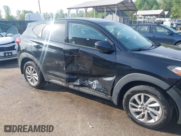 2017 Hyundai Tucson SE with VIN KM8J23A49HU261130, listed as a IAAI auction lot 42093943 with 104,680 mi miles and . Bid and sale history available at DreamBid. Image 17.