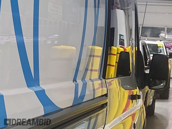 2019 Ford Transit with VIN 1FTYR2CM5KKA04040, listed as a IAAI auction lot 42715725 with 175,169 mi miles and . Bid and sale history available at DreamBid. Image 51.