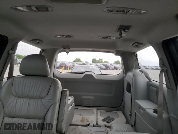 2008 Honda Odyssey Touring с VIN 5FNRL38968B011729, выставлен на аукционе Copart как лот 54608785 с пробегом 171 088 миль миль и Списание • Salvage title. История ставок и продаж доступна на DreamBid. Изображение 10.
