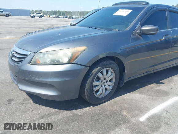 2011 Honda Accord EX with VIN 1HGCP2E71BA036692, listed as a IAAI auction lot 41942166 with 189,235 mi miles and . Bid and sale history available at DreamBid. Image 16.