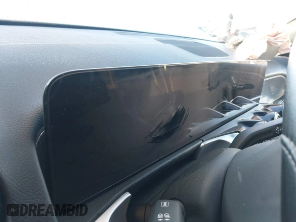 2023 Mercedes-Benz EQB 300 z VIN W1N9M0KBXPN062568, wystawiony jako IAAI lot #41025394 z przebiegiem Nie podano mil oraz . Historia ofert i sprzedaży dostępna na DreamBid. Obrazek 14.