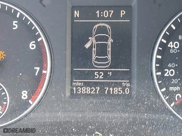 2012 Volkswagen Passat SE with VIN 1VWBP7A35CC024137, listed as a IAAI auction lot 41572782 with 138,827 mi miles. Bid and sale history available at carsss.com. Image 7.