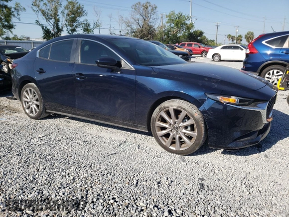 2021 Mazda 3 Select with VIN 3MZBPABM5MM208305, listed as a Copart auction lot 53282645 with 30,549 mi miles and Salvage Title. Bid and sale history available at DreamBid. Image 4.