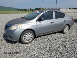 2012 Nissan Versa S with VIN 3N1CN7AP8CL918687, listed as a Copart auction lot 64091825 with 121,278 mi miles and Clean title. Bid and sale history available at DreamBid. Image 1.