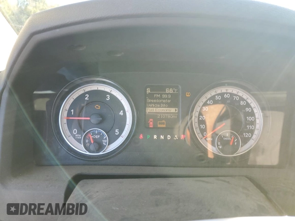 2015 Ram 2500 SLT with VIN 3C6UR5DL5FG669773, listed as a Copart auction lot 80438814 with 210,780 mi miles and Salvage Title. Bid and sale history available at carsss.com. Image 9.