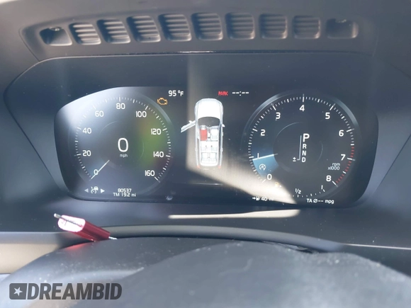 2017 Volvo XC90 Momentum с VIN YV4A22PK7H1148943, выставлен на аукционе IAAI как лот 42075966 с пробегом 80 537 миль миль и . История ставок и продаж доступна на DreamBid. Изображение 7.