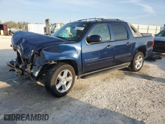 2012 Chevrolet Avalanche LT with VIN 3GNMCFE02CG236905, listed as a Copart auction lot 45285345 with 245,236 mi miles and Salvage Title. Bid and sale history available at carsss.com. Image 1.