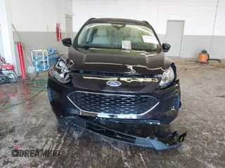 2020 Ford Escape SE with VIN 1FMCU9G6XLUC71527, listed as a IAAI auction lot 41420952 with 70,886 mi miles and . Bid and sale history available at DreamBid. Image 12.