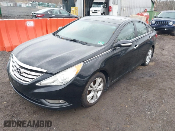 2011 Hyundai Sonata SE with VIN 5NPEC4AC7BH132191, listed as a IAAI auction lot 42027287 with 152,418 mi miles. Bid and sale history available at carsss.com. Image 2.