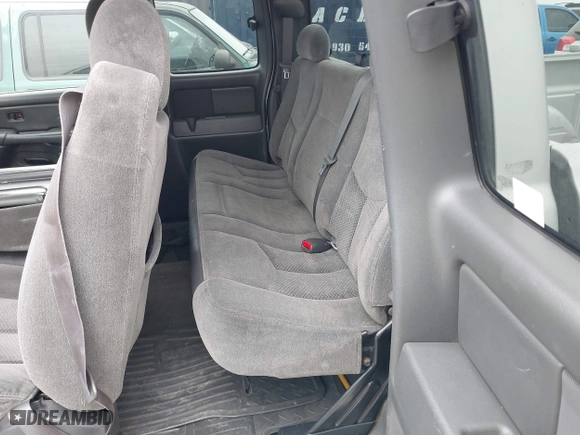 2006 Chevrolet Silverado 1500 LT1 with VIN 2GCEC19V961110690, listed as a IAAI auction lot 41338505 with 262,758 mi miles. Bid and sale history available at carsss.com. Image 8.