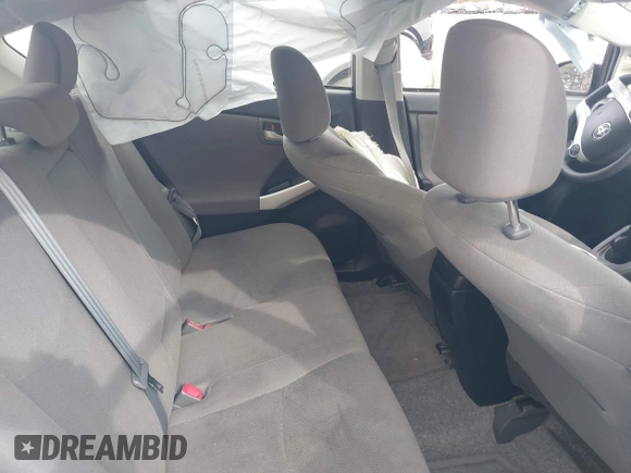 2015 Toyota Prius Four with VIN JTDKN3DU4F1971644, listed as a IAAI auction lot 41904201 with 106,530 mi miles. Bid and sale history available at carsss.com. Image 8.
