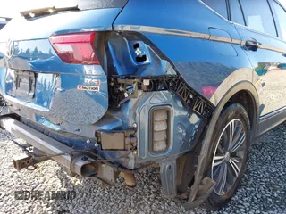 2018 Volkswagen Tiguan SEL с VIN 3VV2B7AX7JM029275, выставлен на аукционе IAAI как лот 42386878 с пробегом 75 006 миль миль и . История ставок и продаж доступна на DreamBid. Изображение 18.