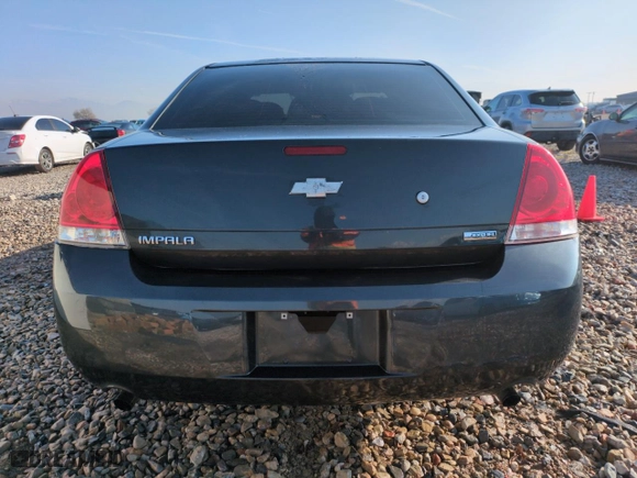 2013 Chevrolet Impala Police with VIN 2G1WD5E32D1258831, listed as a Copart auction lot 81793404 with 170,229 mi miles and Salvage Title. Bid and sale history available at carsss.com. Image 6.