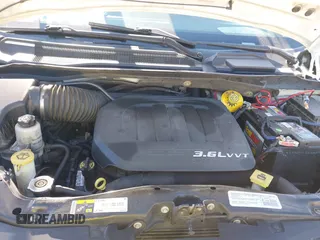 2014 Ram Cargo Van Tradesman with VIN 2C4JRGAG2ER353111, listed as a IAAI auction lot 41667424 with 200,798 mi miles. Bid and sale history available at carsss.com. Image 10.